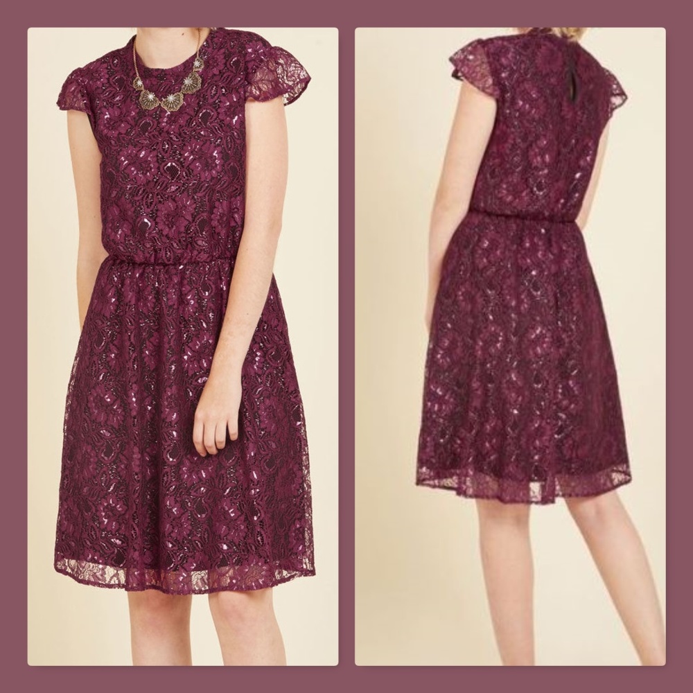 Lace & Mesh Size 3X Cap Sleeve Mock Neck Dress
